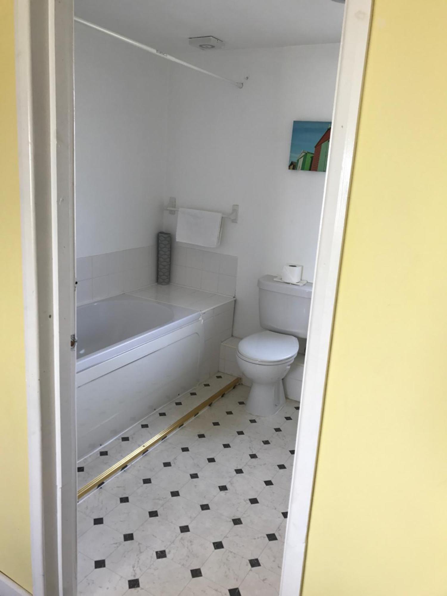 No10 Beach Rooms بيغْنْتون المظهر الخارجي الصورة